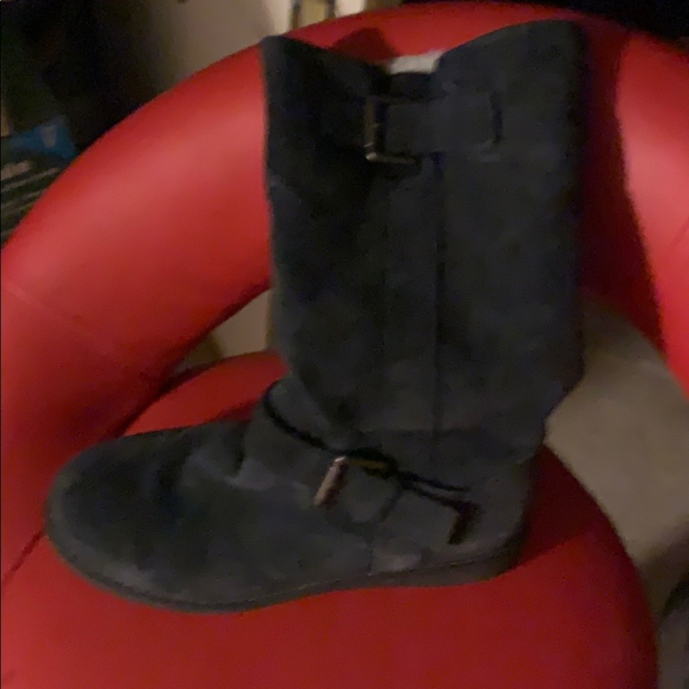 Blue suede boots